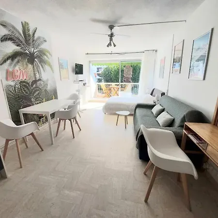 Apartment Le Tikal 4 Pers, Centre-ville Port, Clim